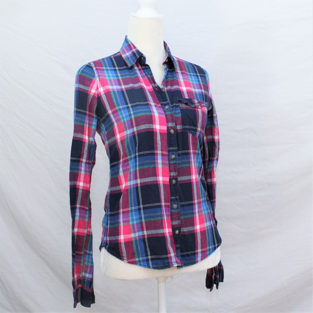 Gilly Hicks Plaid Button Down